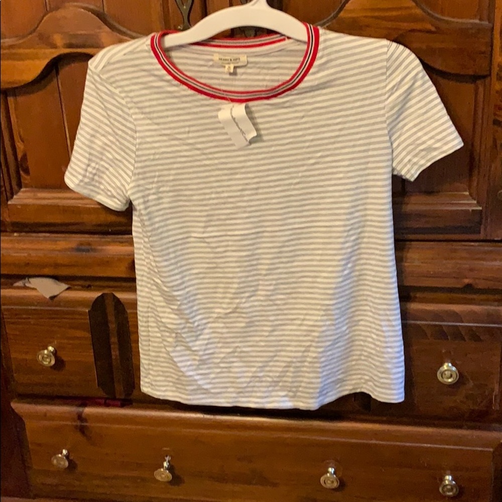 New with tag’s hearts and hips short sleeve polo - Picture 1 of 4